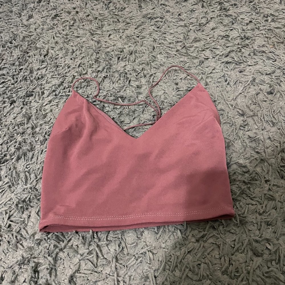 V-neck Cross-back Crop top